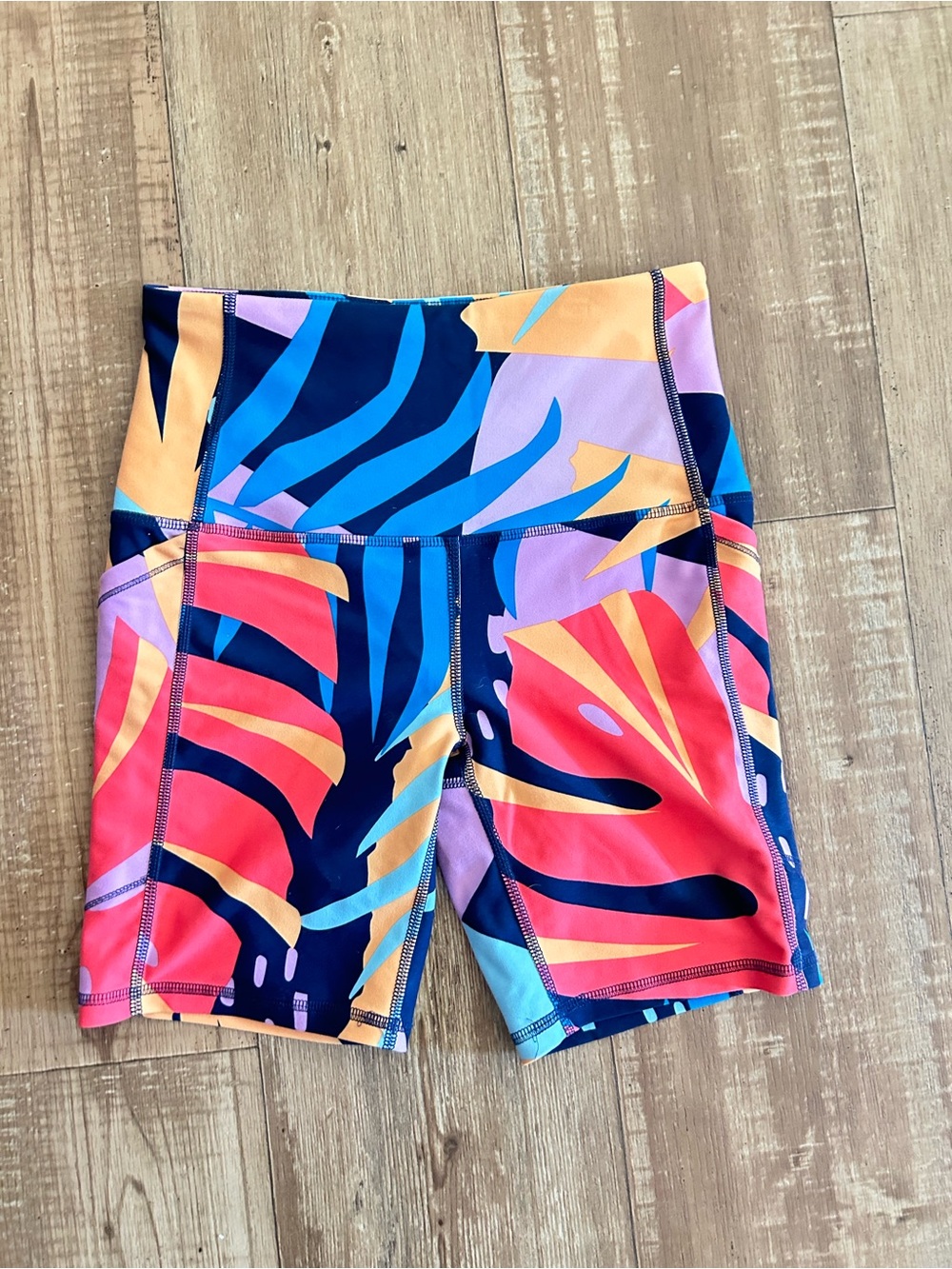DSG High-Waist Multicolor Tropical Print Bike Shorts with side pockets- Small